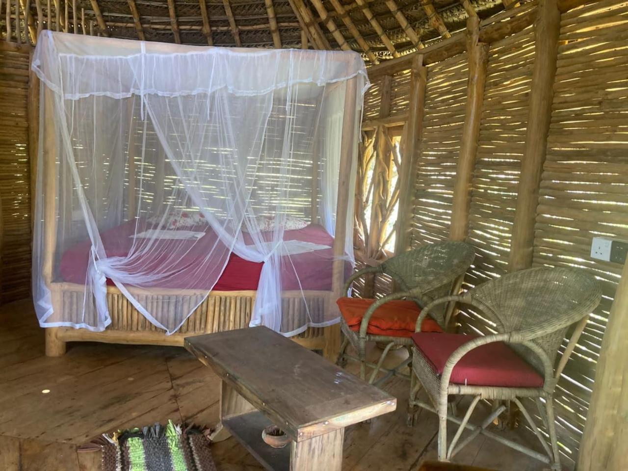 Mermaid Cabana And Tree Houses Tangalle Room photo